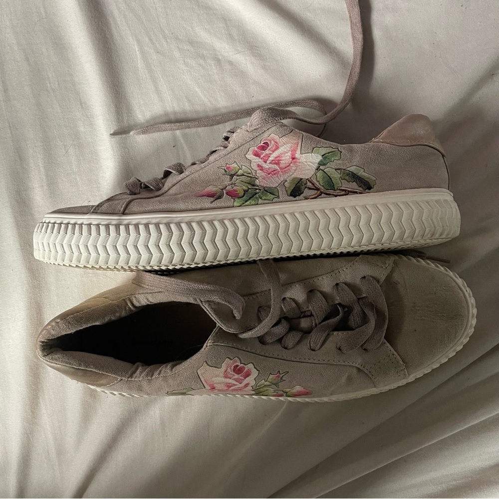 Graceland Size 8/41 Beige Floral Detailed Shoes